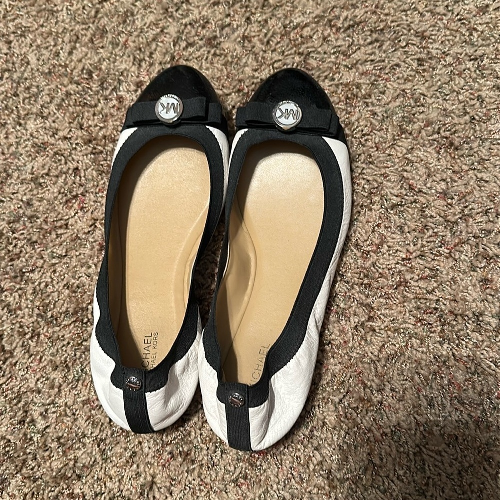 Michael Kors flats